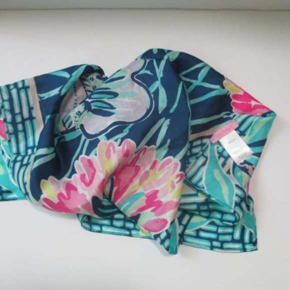 *Lilly Pulitzer Elephant Motif Teal Navy Gray - Picture 5 of 7